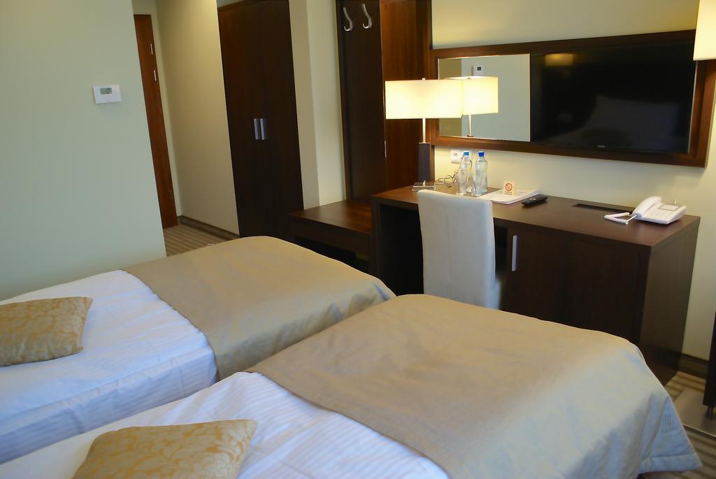Hotel Lazur Spa & Conference Kaliszki Szoba fotó